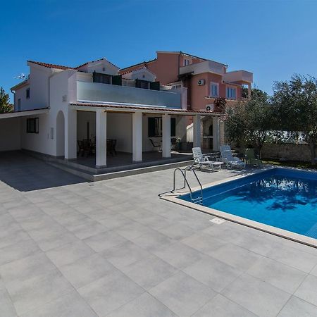 Villa Vesa Sevid Exterior photo